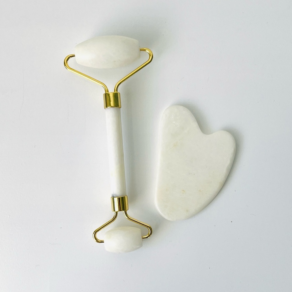 White Stone Facial Roller and Gua Sha Set